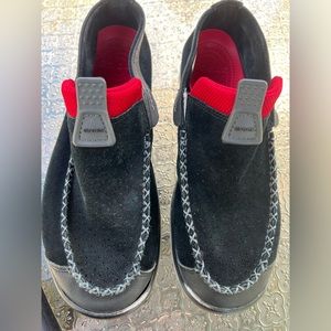 Crocs Mens Linden Loafer Slip On Suede Leather Shoe Black Red 9.5 Mens